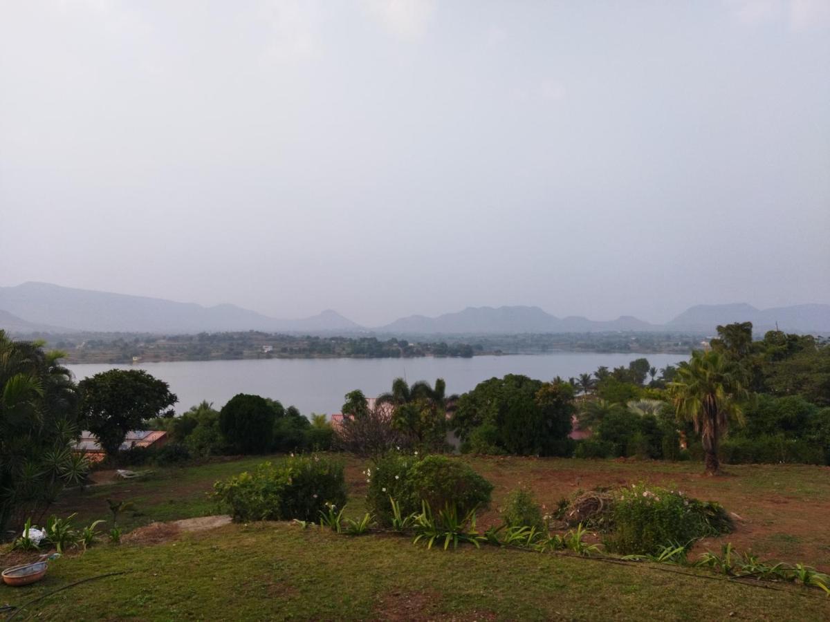 Savana Lake Resort Nashik Exterior photo